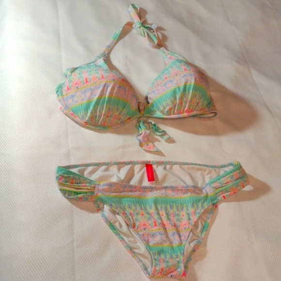 PINK Victoria's Secret Other - Victoria's Secret 👙 Size L & 36DD